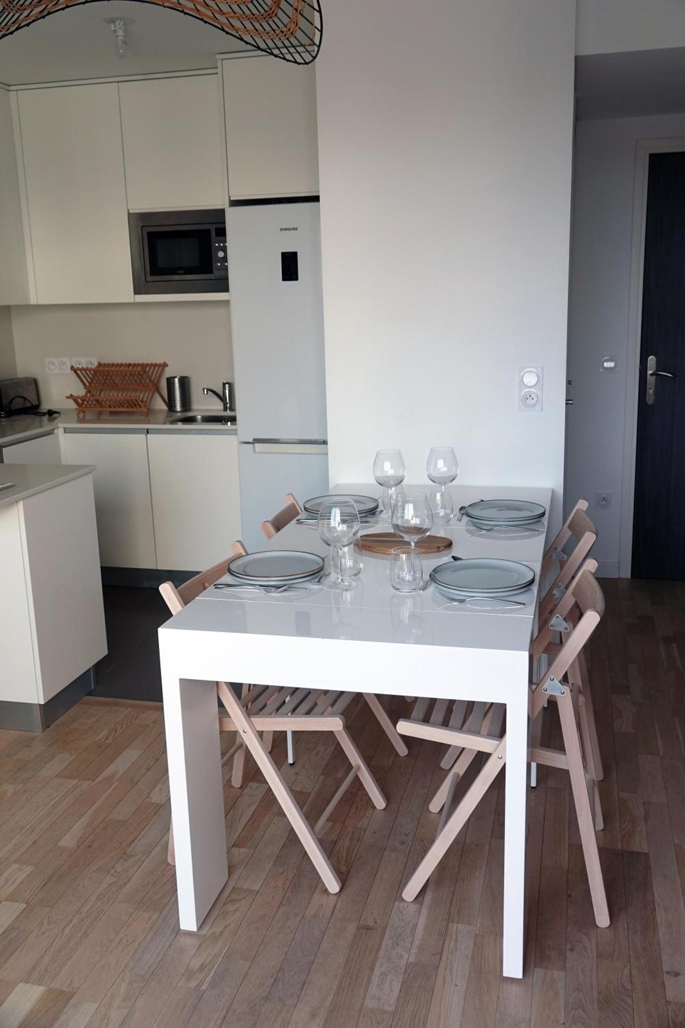 Appartement Residence Neuve Proche Versailles Saint-Cyr-lʼÉcole Eksteriør billede